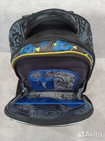 Рюкзак для школьника