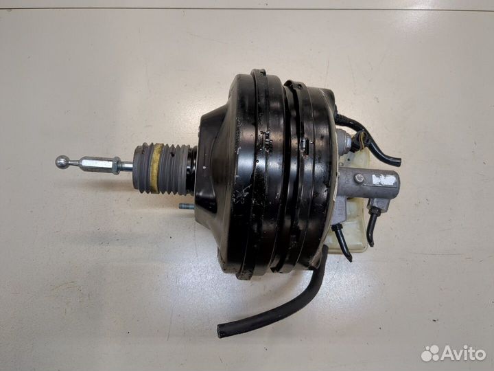 Цилиндр тормозной главный Volkswagen Passat 5