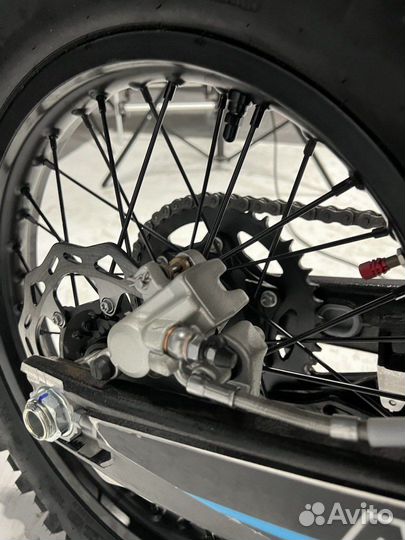 Avantis Enduro 250 EFI (2024) — Ваш идеальный партнер для бездорожья