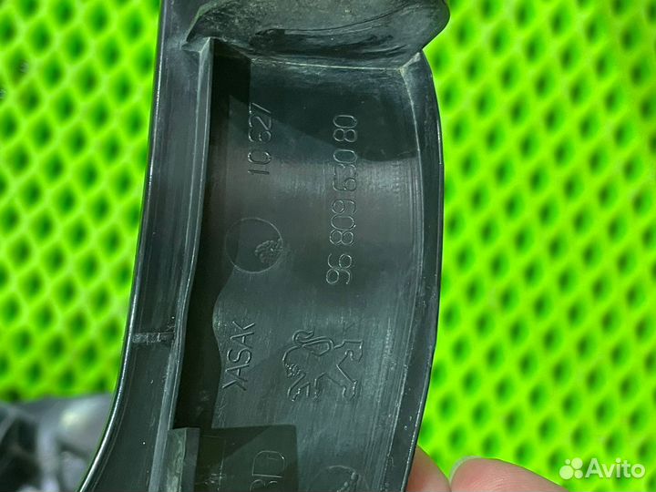 Накладка петли капота правая левая peugeot 308