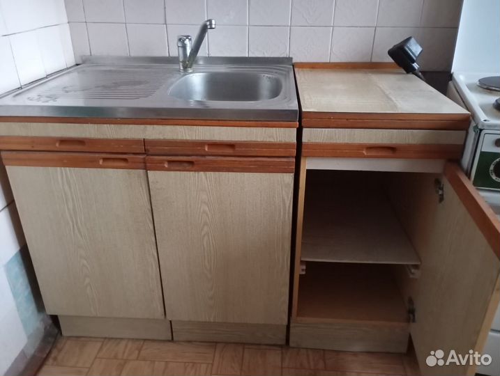 Кухонный гарнитур б/у
