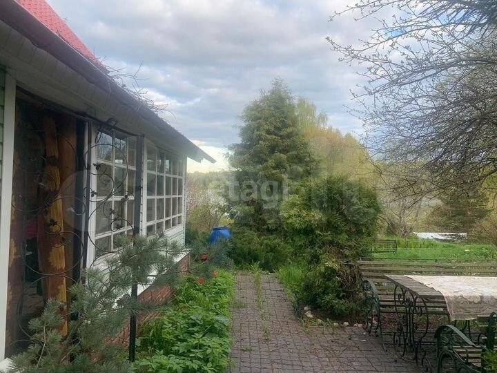 Дом 50 м² на участке 15 сот.