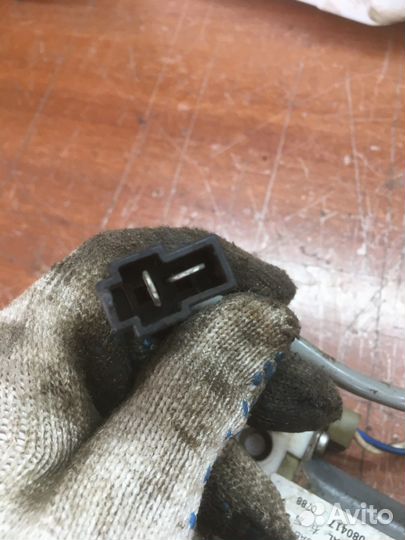 T116204120 Стеклоподъемник задний правый chery T11