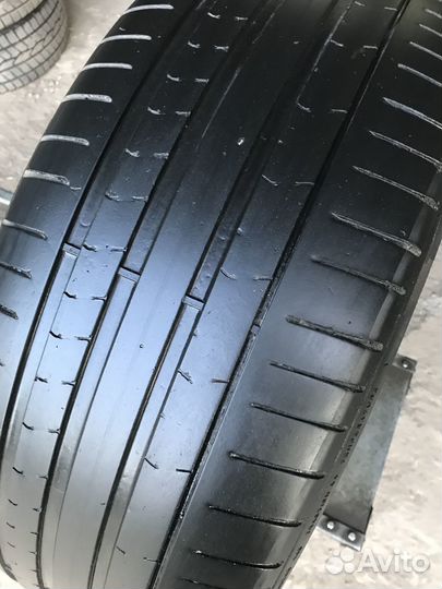 Pirelli P Zero PZ4 265/50 R19