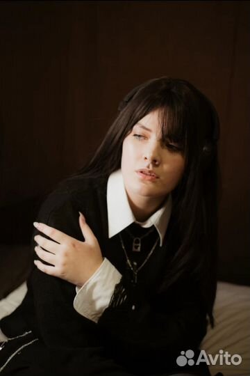 Парик длинный с челкой коричневый