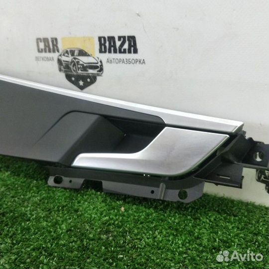 Ручка двери внутренняя передняя правая Audi A4