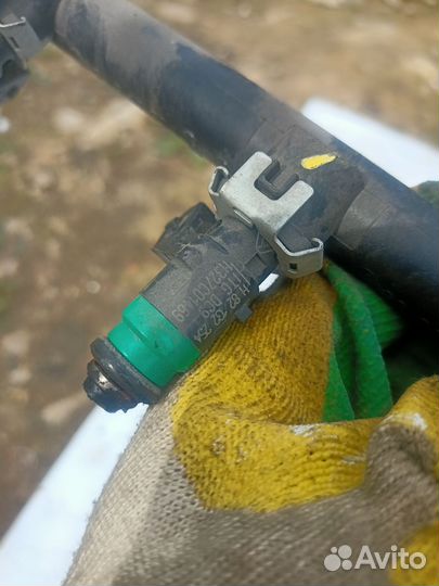 Рейка топливная (Рампа) Renault Duster Sandero 2