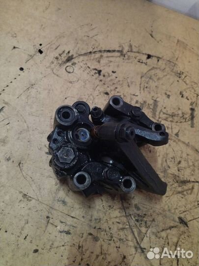 Ось коромысел DAF XF 105 2009