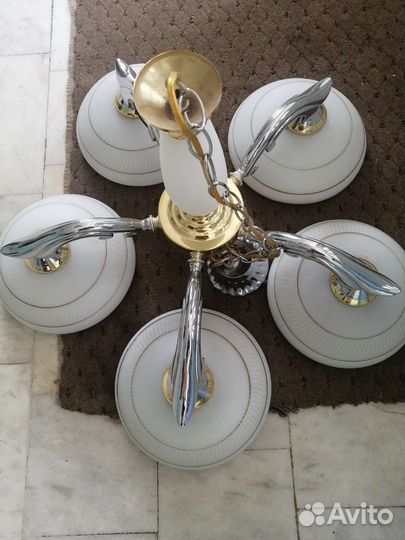 Люстра потолочная, большая