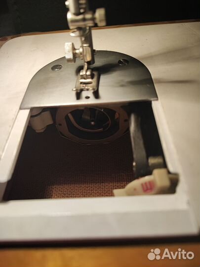 Швейная машина Чайка Польша