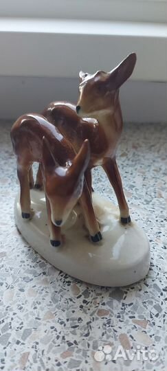 Фарфоровая статуэтка 