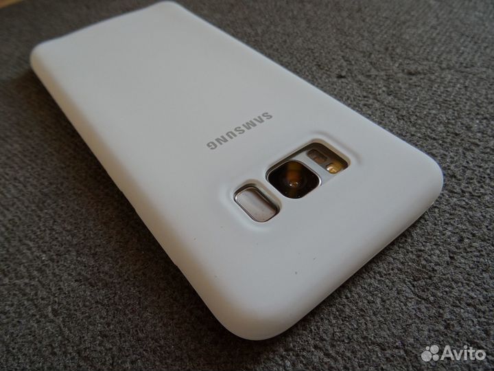 Чехол Silicone Cover для Samsung Galaxy S8 (белый)