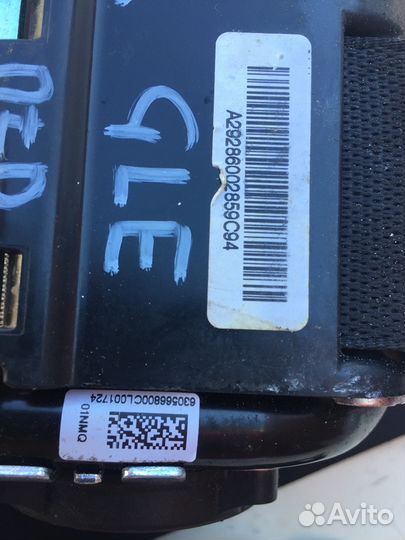 Правый ремень безопасности мерседес GLE 292