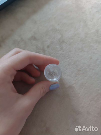 Футляр для помады