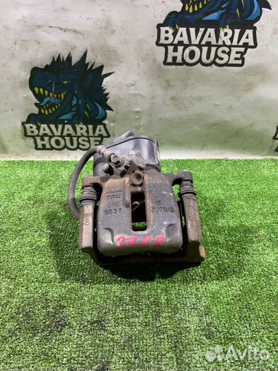 Суппорт задний правый Volkswagen Passat B6 CDA