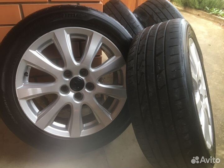 Hankook Centum H720 215/55 R17