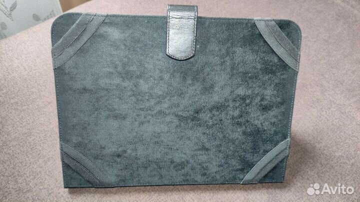 Чехол книжка кожаный на планшет