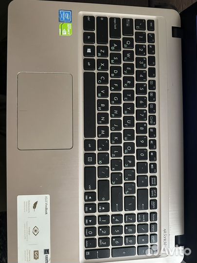 Ноутбук asus