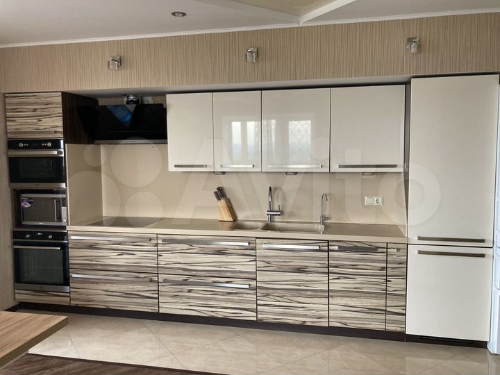 4-к. квартира, 111,7 м², 15/16 эт.