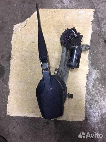 Тропеция дворников с моторчиком Мерседес w210