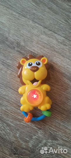 Погремушки, неваляшка и многое другое