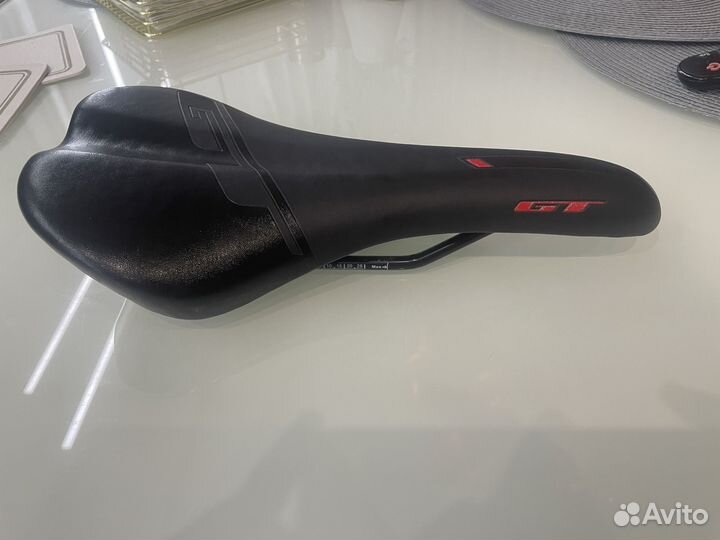 Седло для велосипеда GT