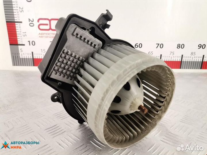 Моторчик печки Mercedes-Benz CLC-Класс CL203 2009