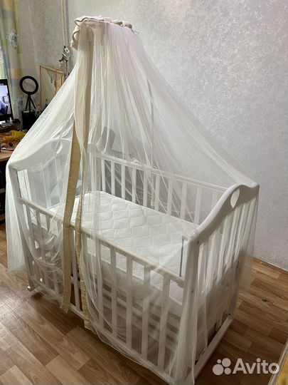 Балдахин на детскую кроватку