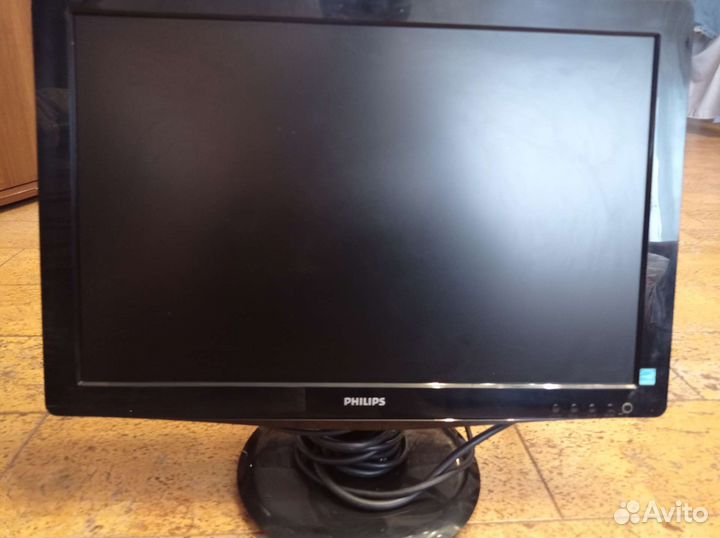 Монитор philips 190 V4L