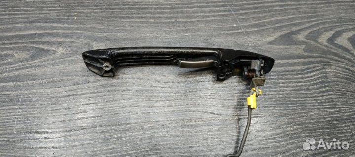 Ручка двери внешняя передняя правая Nissan Prairie