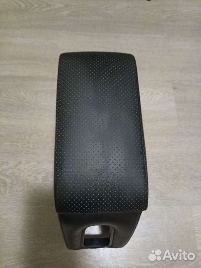 Подлокотник гранта