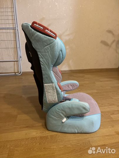 Автомобильное детское кресло 1-12 лет