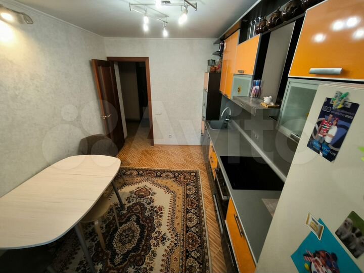 3-к. квартира, 75 м², 3/10 эт.