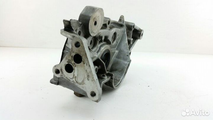 Масляный насос Mitsubishi Sigma F16A 6G72 1991