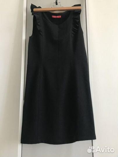 Маленькое черное платье xs