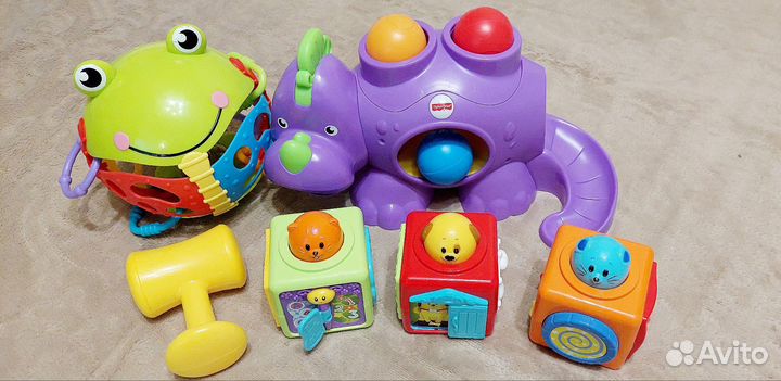 Развивающие игрушки пакетом