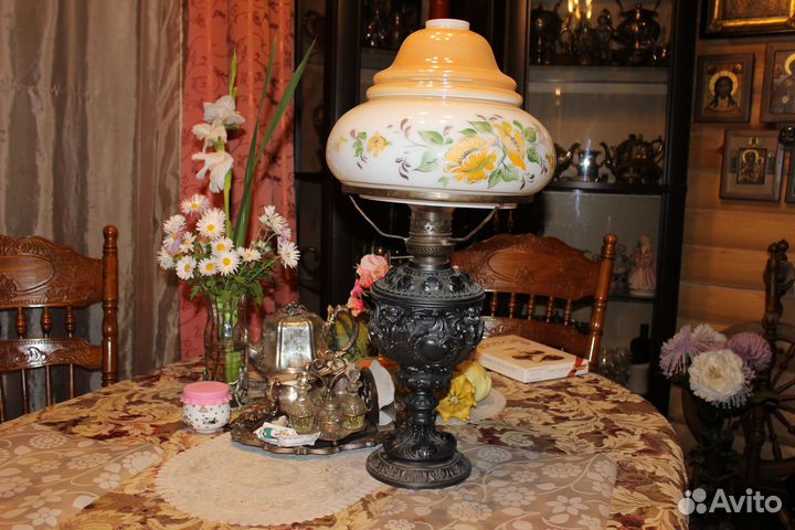 Лампа настольная старинная Керосиновая 64