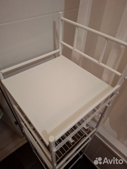 Этажерка для ванной