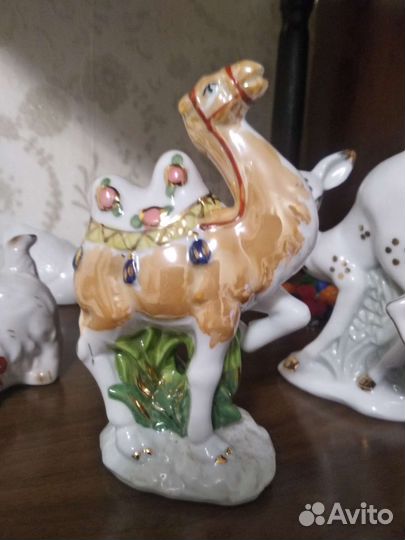 Статуэтки фарфор