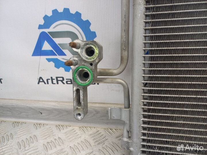 Радиатор кондиционера (конденсер) Volvo Xc 70 2.4