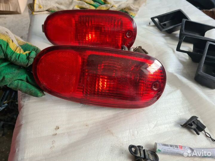 Фонарь противотуманный задний Hyundai Santa Fe