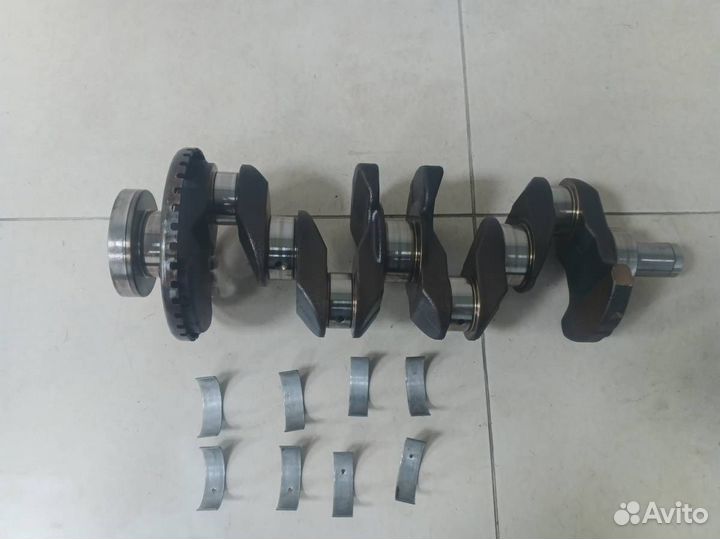 Б/У Коленвал 122011VA0A nissan