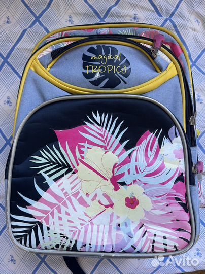 Школьный рюкзак