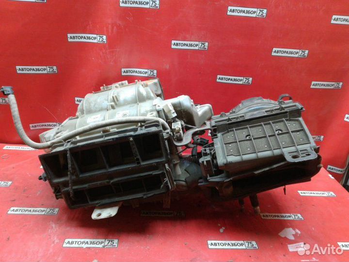 Корпус печки Toyota Kluger V ACU20W 2azfe 2001
