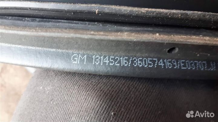 Уплотнитель двери задней Opel Meriva A 2003-2010