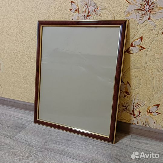 Рамка для фото или картины 41 на 51см со стеклом