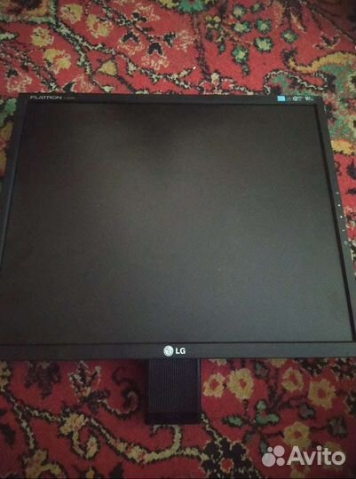 Монитор lg