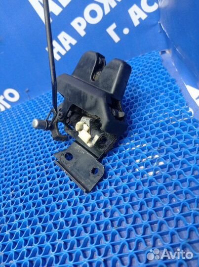 Замок багажника Hyundai Sonata 4 седан 2007