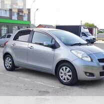 Toyota Vitz 1.0 CVT, 2010, 103 000 км, с пробегом, цена 845 000 руб.