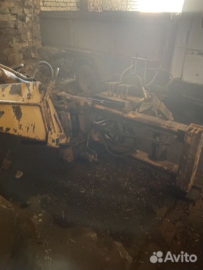 Навесной экскаватор